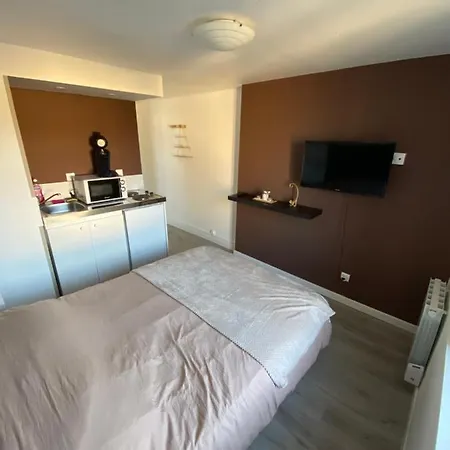La Dilichambre Bed & Breakfast Carcagny